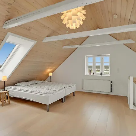 Awesome In With Kitchen Holiday home