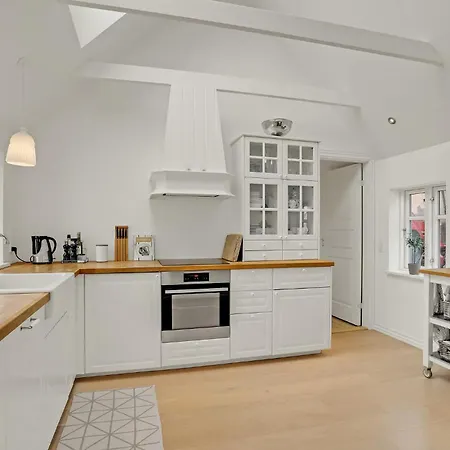 Awesome In With Kitchen *